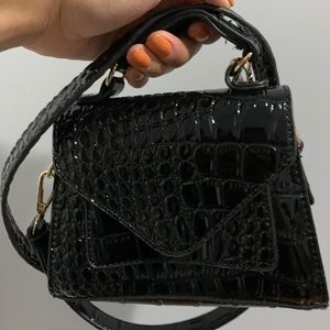 Crossbody purse